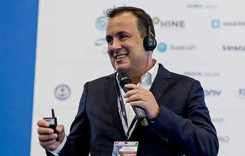 Jose onyx insight speaking at brazil small