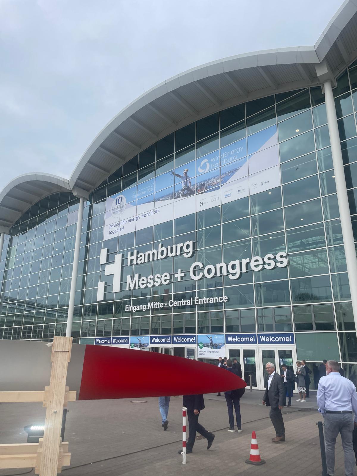 9f906863 3e8f 44d3 8a80 e6d42ad95f34