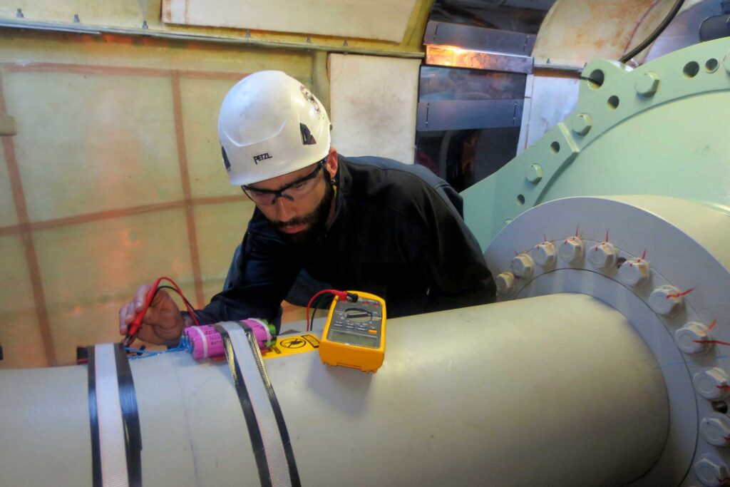 Shaft monitoring wind turbine onyx