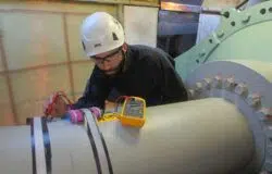 Onyx engineer running test